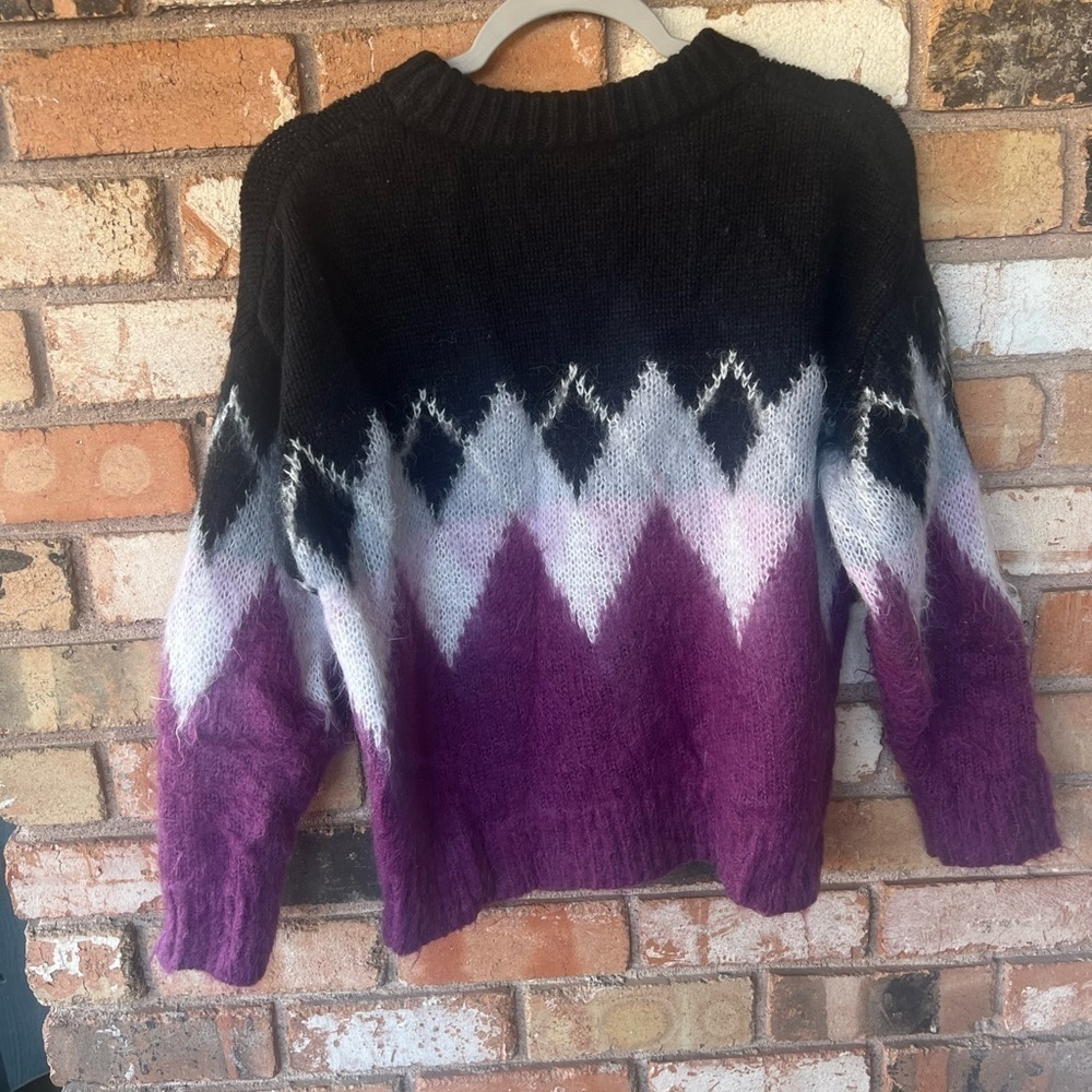 Moussy Oversized Fuzzy Argyle Sweater - Picture 5 of 6